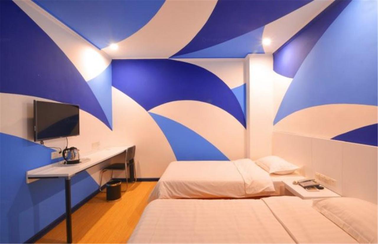 Jinkailai Business Hotel Qingdao Beer Street Exterior foto